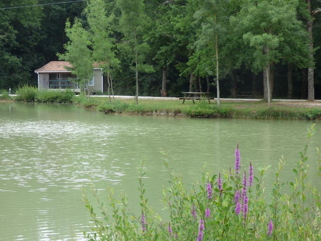Chalet De La Heronniere Chef-Boutonne Екстер'єр фото